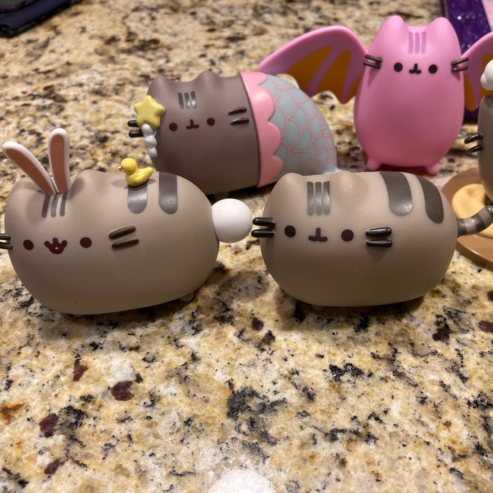 Pusheen subscription figures